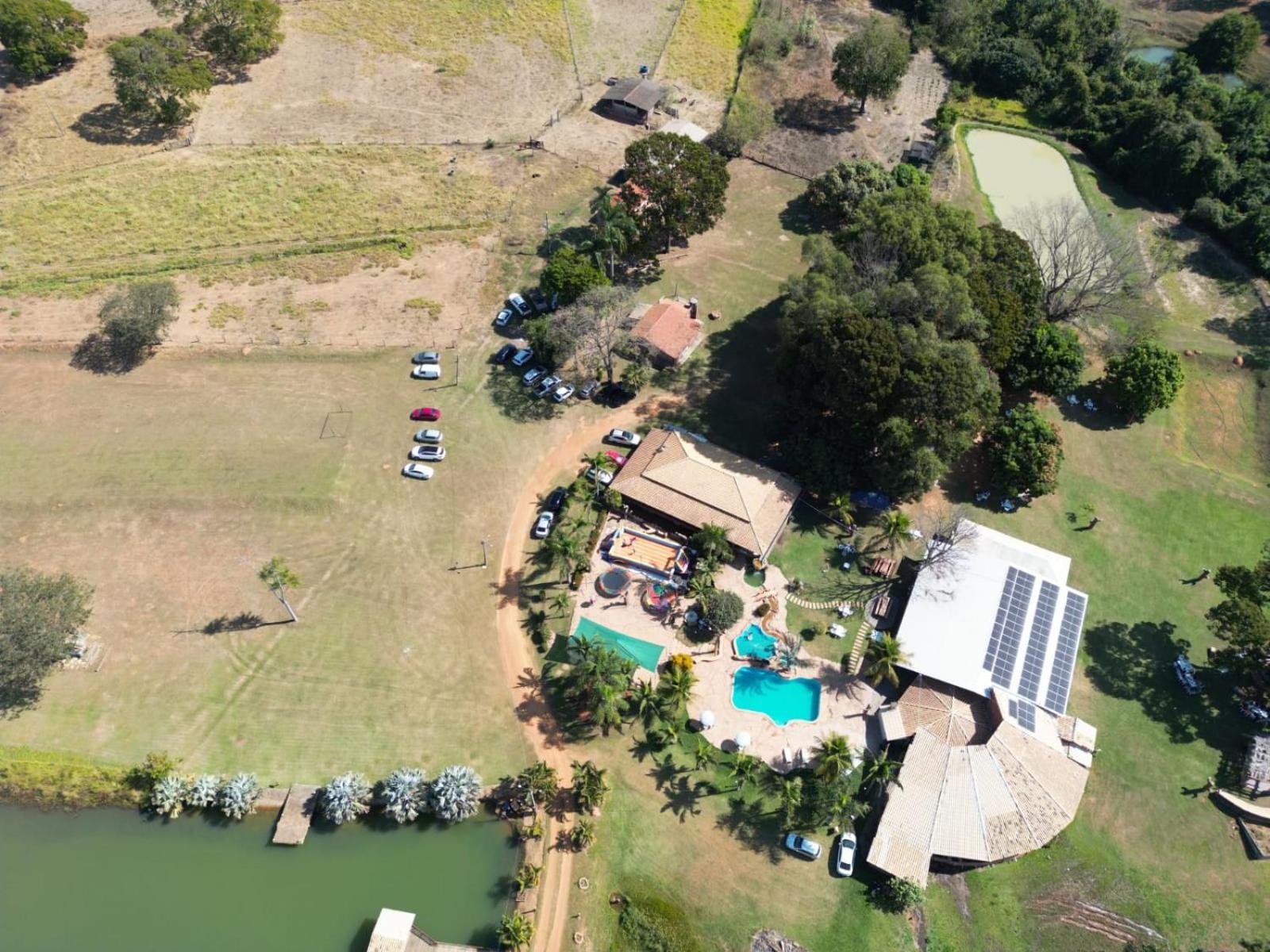 Tenda de luxo Fazenda Princesinha
